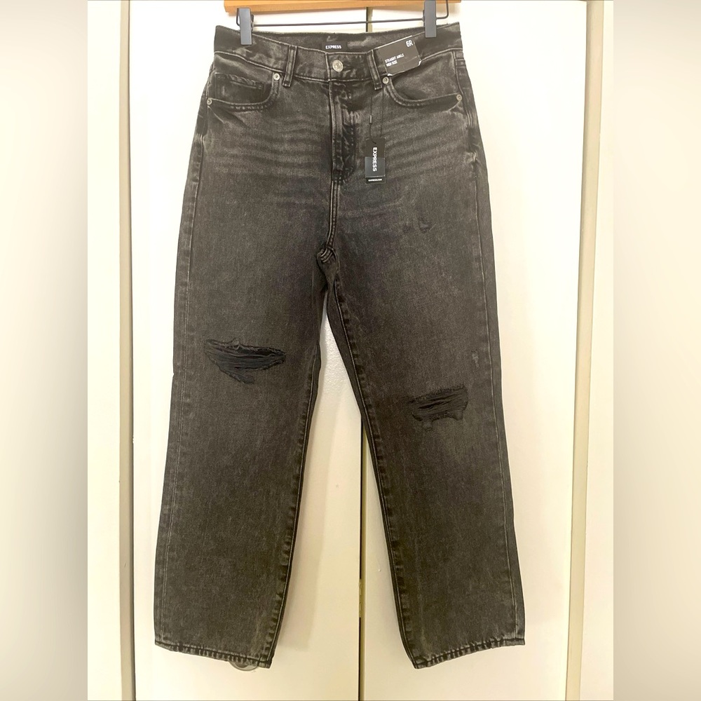 NWT Express Women’s High Waisted Black Ripped Straight Ankle Jeans,size:6R